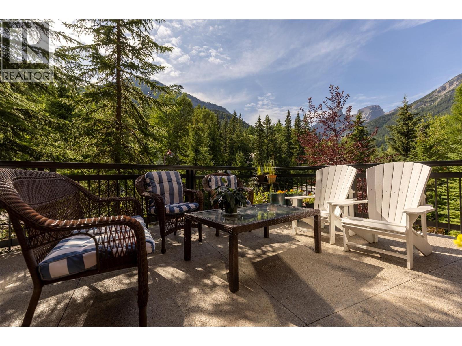 20 Alpine Trails Crescent, Fernie, British Columbia  V0B 1M5 - Photo 4 - 10385901