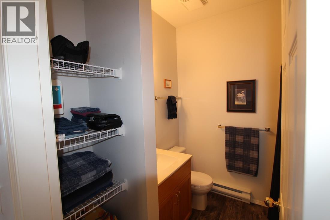 3935 Eagle Bay Road Unit# 7b, Eagle Bay, British Columbia  V0E 1T0 - Photo 13 - 10386111