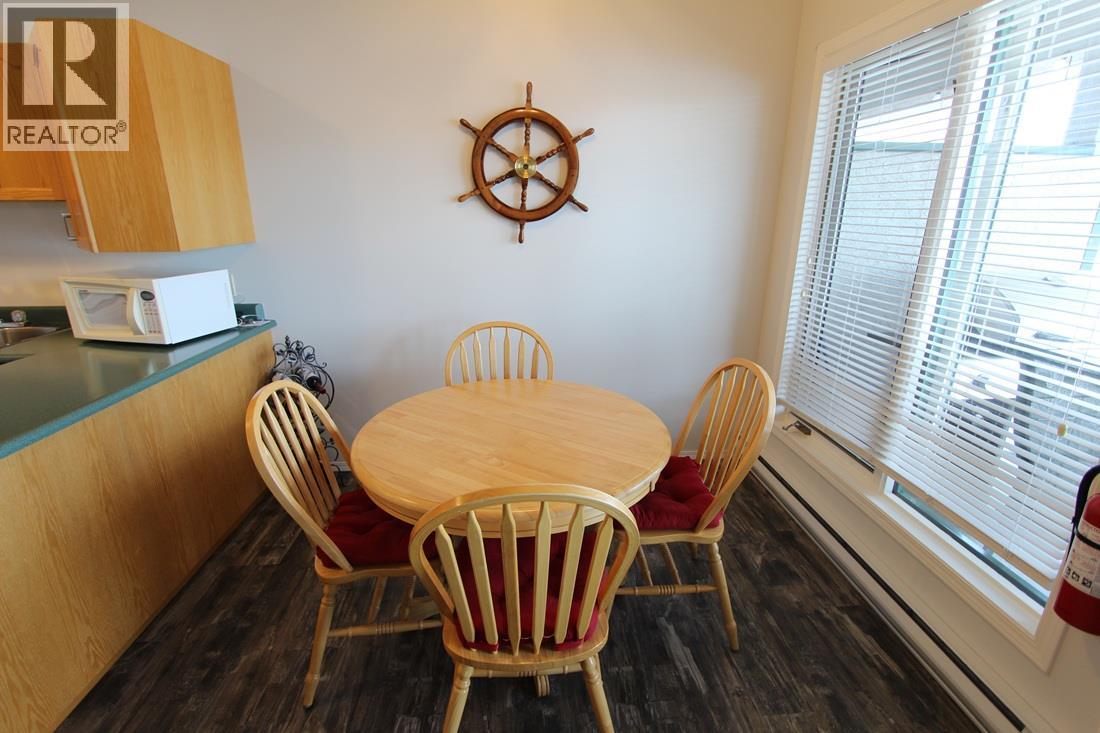 3935 Eagle Bay Road Unit# 7b, Eagle Bay, British Columbia  V0E 1T0 - Photo 2 - 10386111