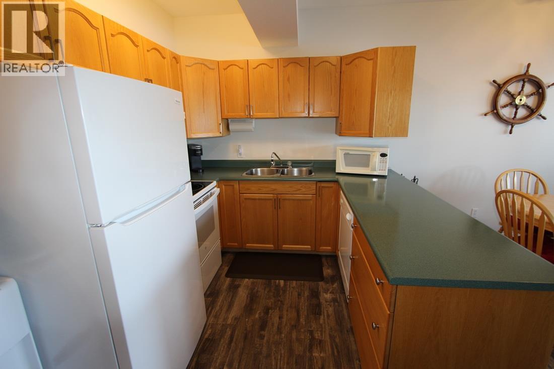 3935 Eagle Bay Road Unit# 7b, Eagle Bay, British Columbia  V0E 1T0 - Photo 4 - 10386111