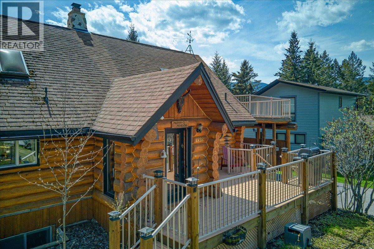 4898 Sable Road, Fairmont Hot Springs, British Columbia  V0B 1L1 - Photo 2 - 10385960