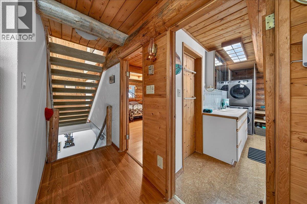 4898 Sable Road, Fairmont Hot Springs, British Columbia  V0B 1L1 - Photo 20 - 10385960