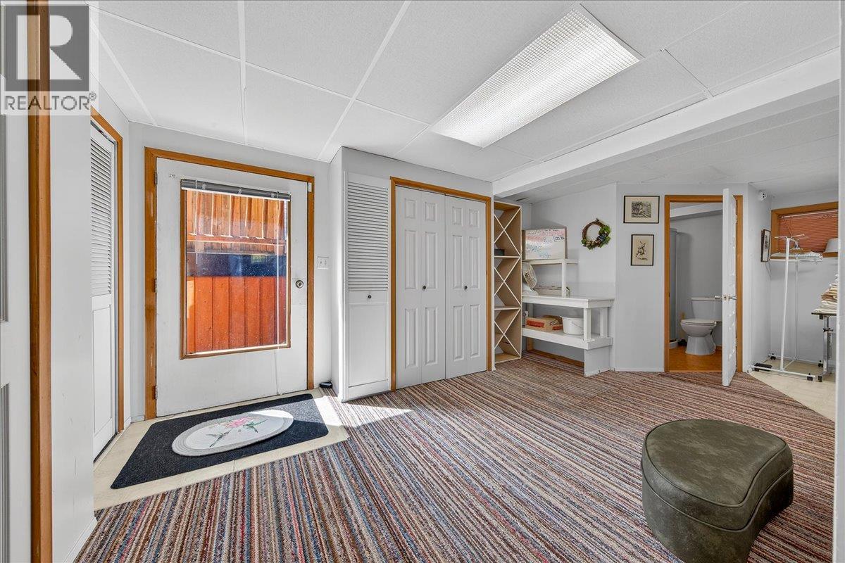 4898 Sable Road, Fairmont Hot Springs, British Columbia  V0B 1L1 - Photo 29 - 10385960
