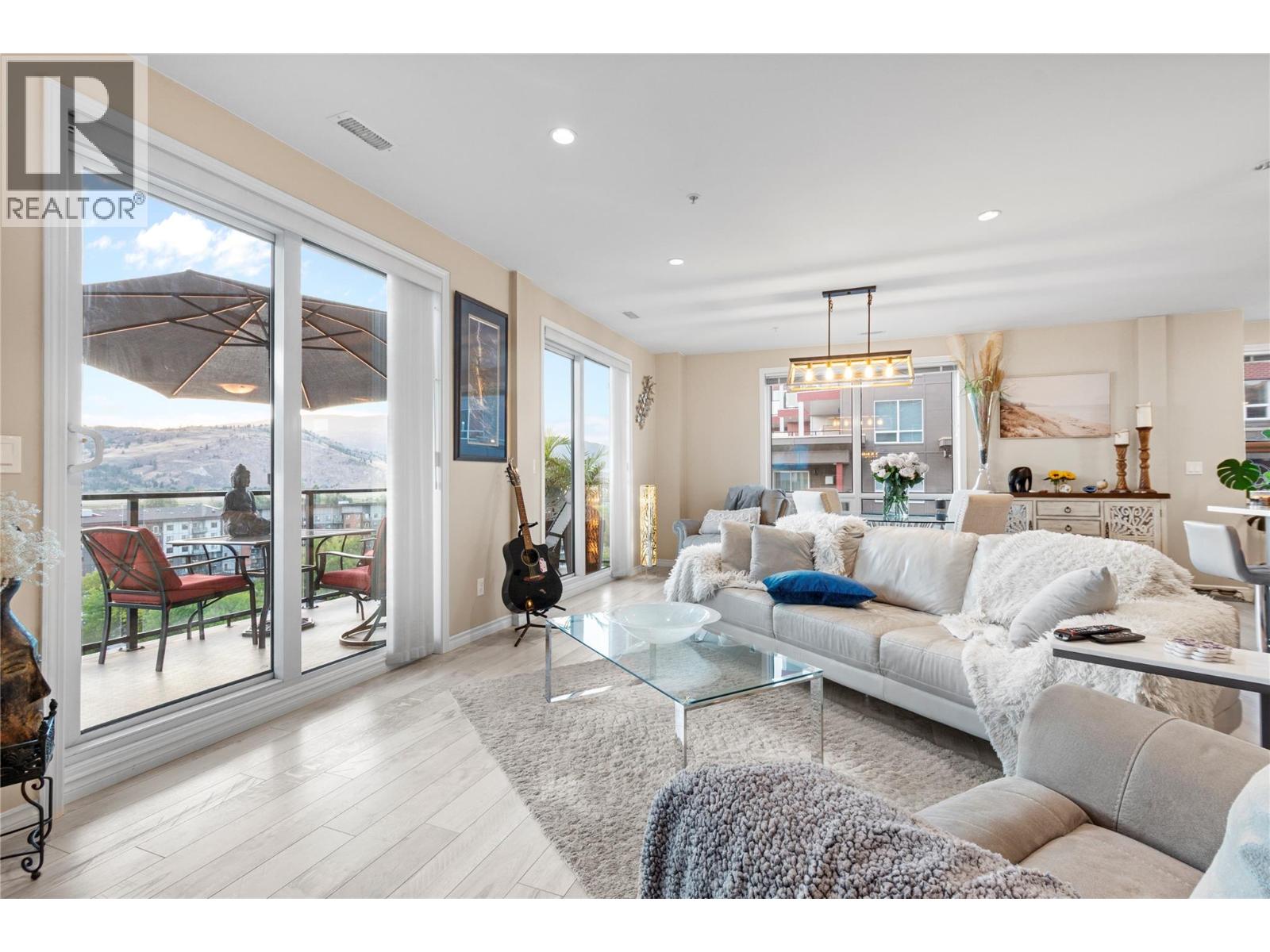 3388 SKAHA LAKE Road Unit# 1002, penticton, British Columbia