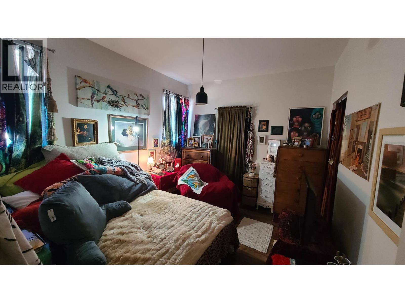 6941 Meadows Dr Drive, Oliver, British Columbia  V0H 1T4 - Photo 6 - 10385905