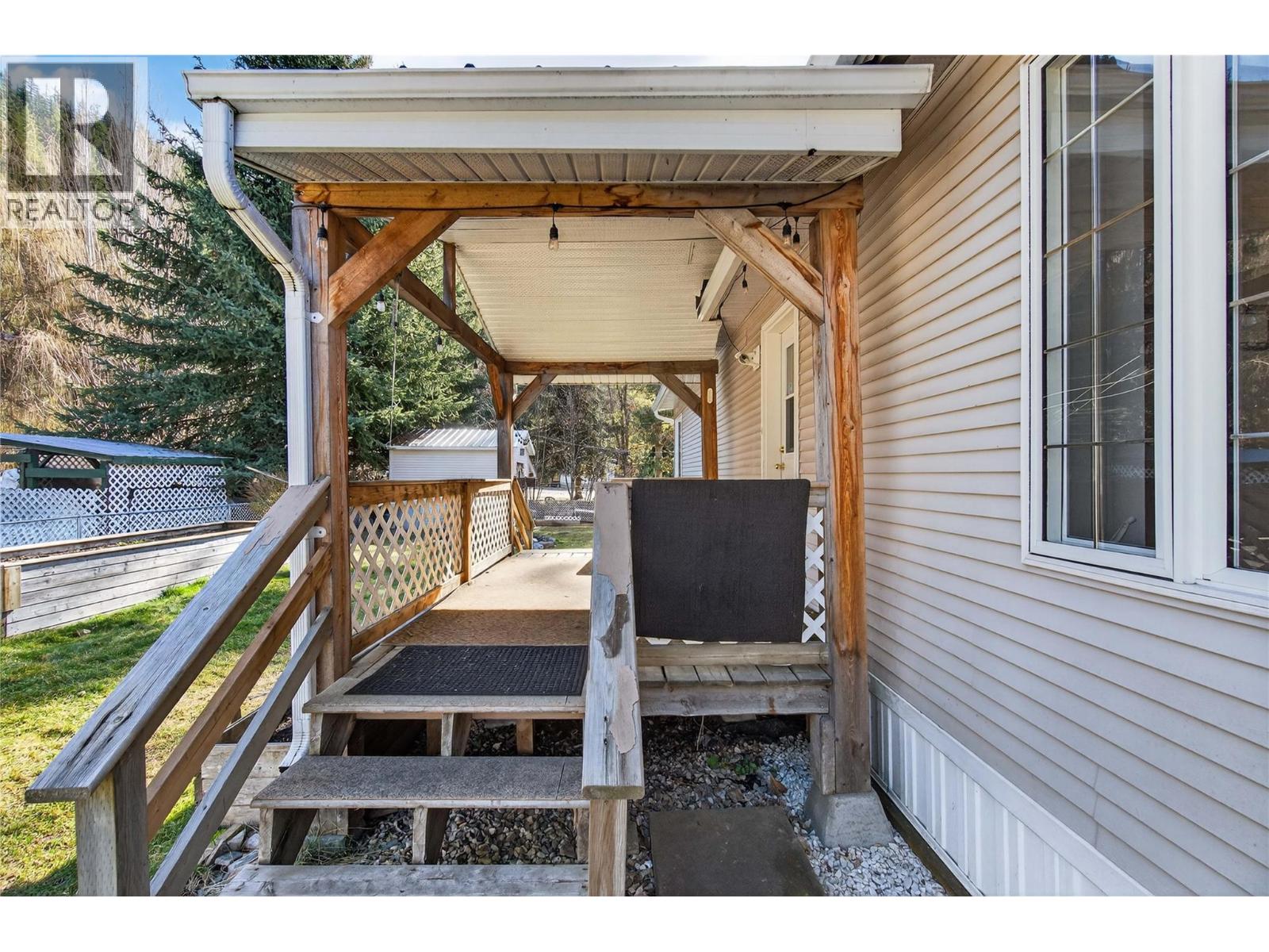 5 Bc97a Highway Unit# 11, Sicamous, British Columbia  V0E 2V1 - Photo 53 - 10385736