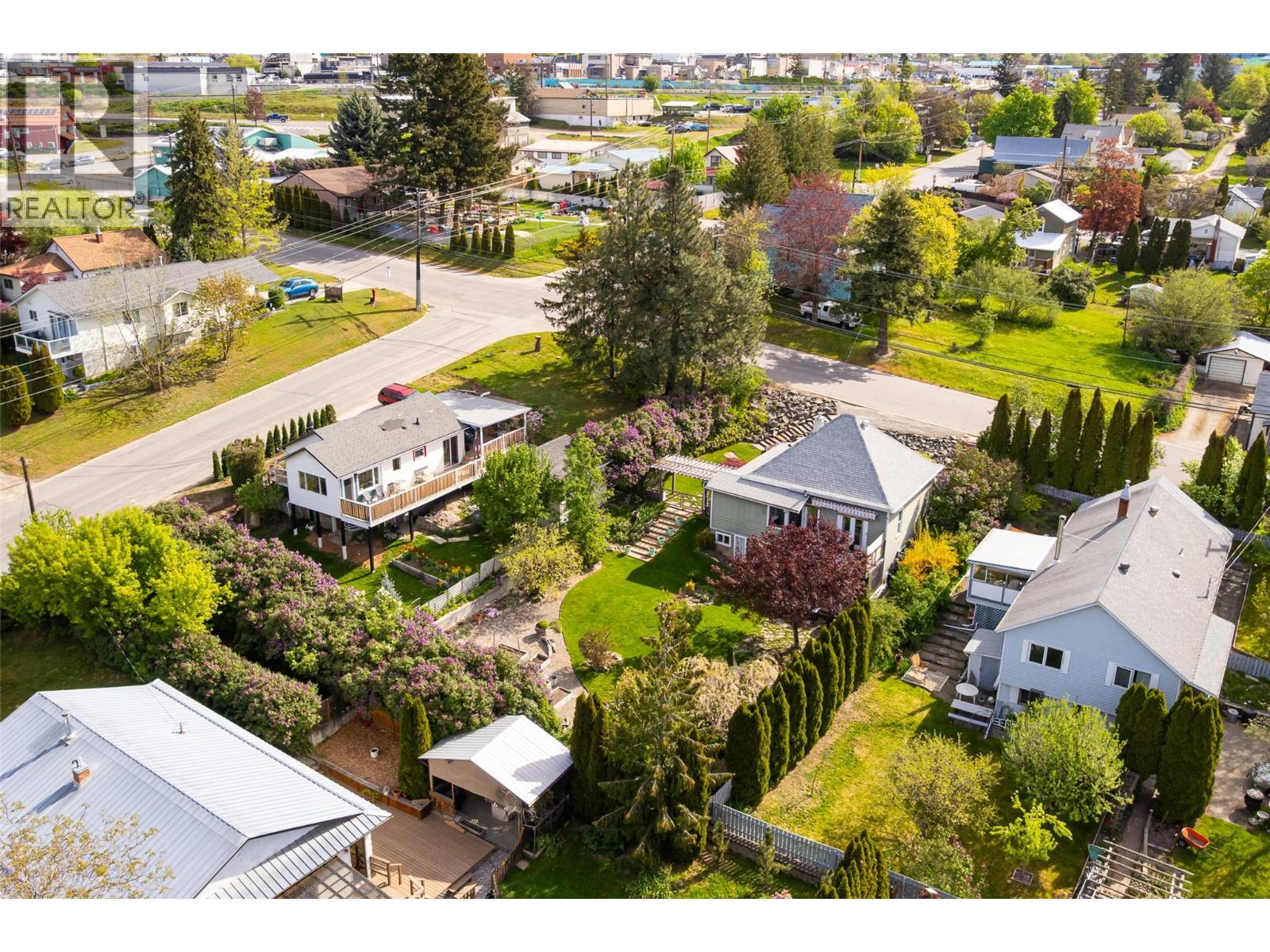 225 8th Avenue S, Creston, British Columbia  V0B 1G3 - Photo 36 - 10386066