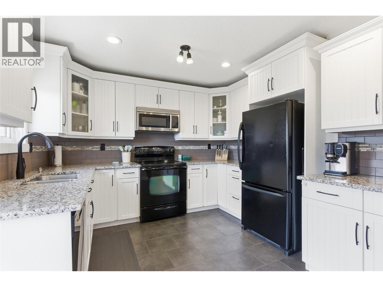 849 Fleming Drive, Kamloops, British Columbia  V1S 1B6 - Photo 5 - 10385948