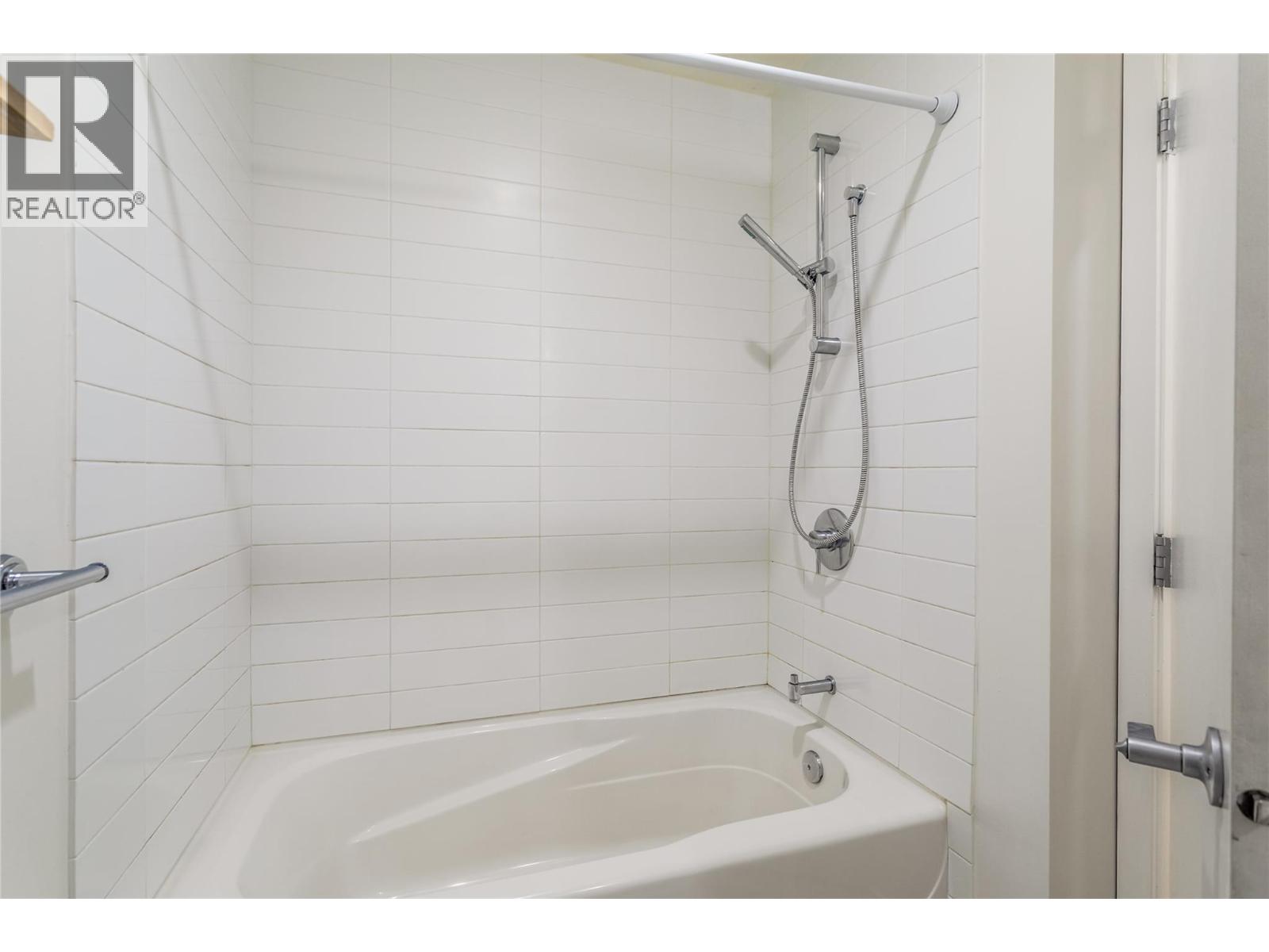 1289 Ellis Street Unit# 312, Kelowna, British Columbia  V1Y 9X6 - Photo 12 - 10386026