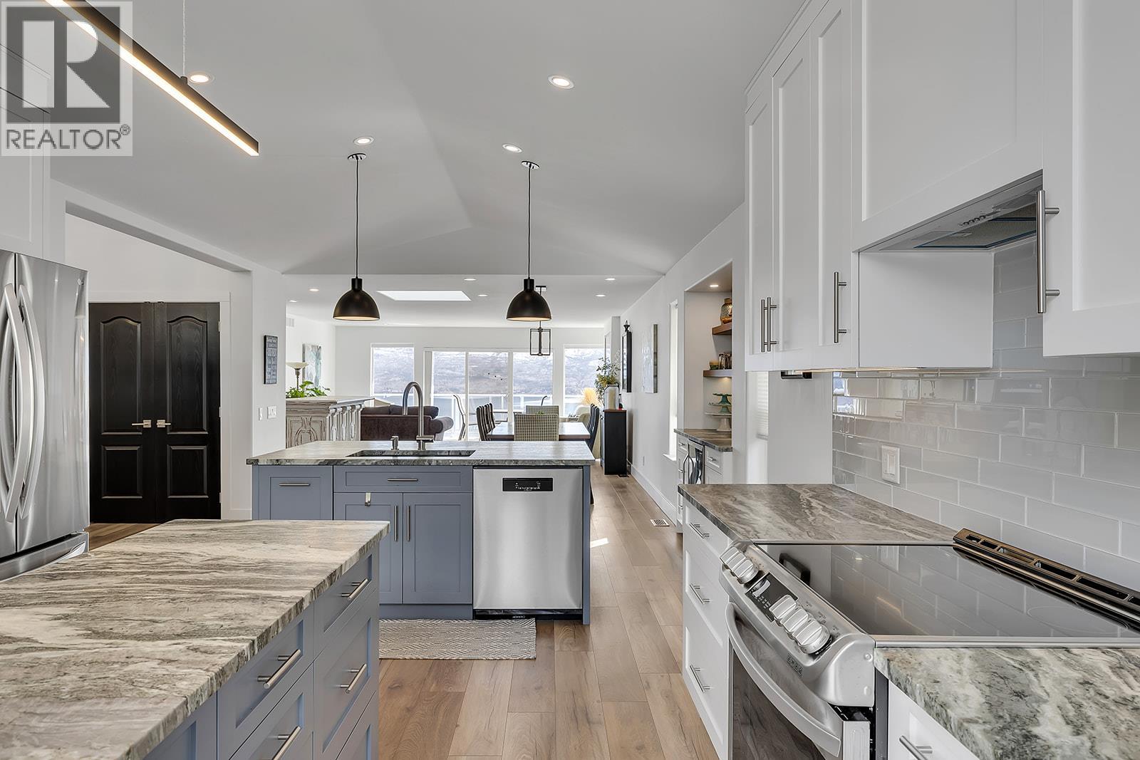 1405 Menu Road, West Kelowna, British Columbia  V4T 2R9 - Photo 11 - 10385913