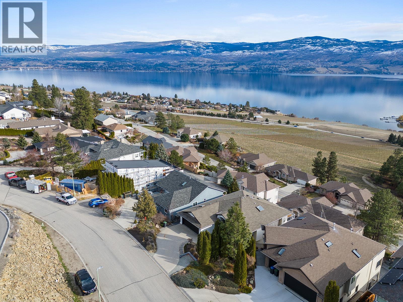 1405 Menu Road, West Kelowna, British Columbia  V4T 2R9 - Photo 3 - 10385913