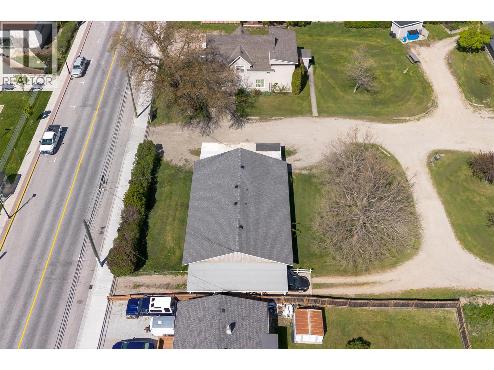 350, 380, 351, 381 Shuswap And 1st Street Se, Salmon Arm, British Columbia  V1E 4H8 - Photo 20 - 10384025