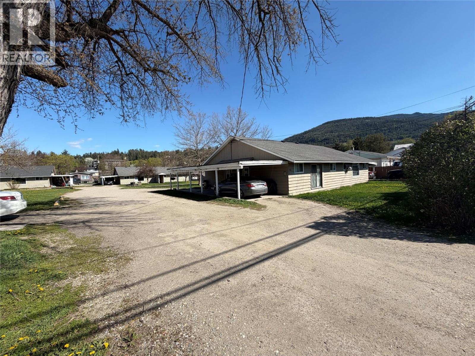 350, 380, 351, 381 Shuswap And 1st Street Se, Salmon Arm, British Columbia  V1E 4H8 - Photo 23 - 10384025