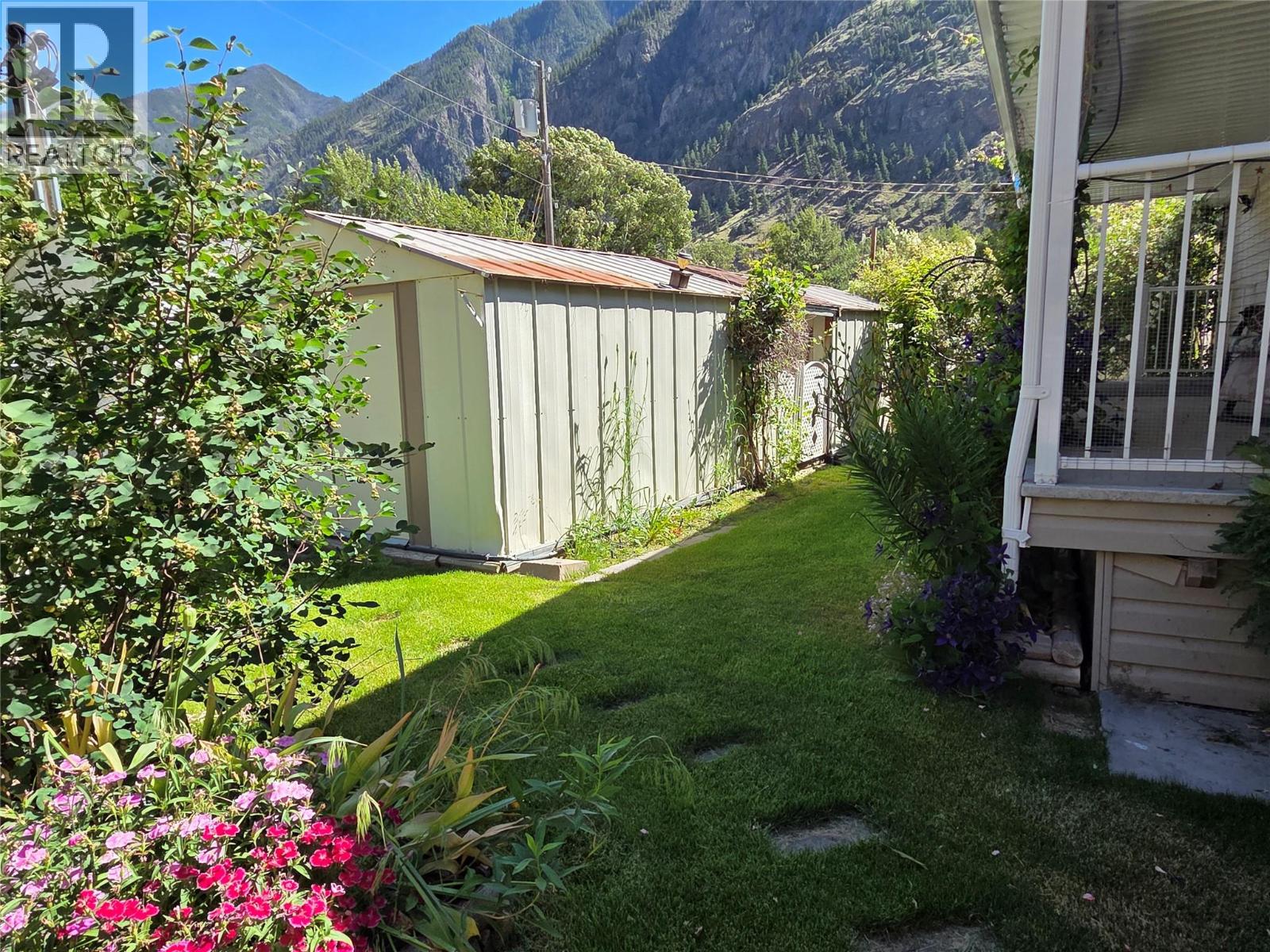 3455 Highway 3 Unit# 4, Keremeos, British Columbia  V0X 1N1 - Photo 23 - 10386122
