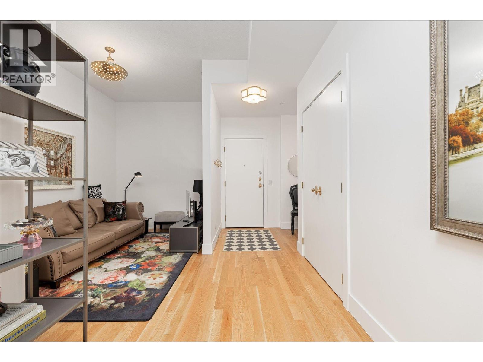 1395 Ellis Street Unit# 1004, Kelowna, British Columbia  V1Y 1Z9 - Photo 2 - 10385941