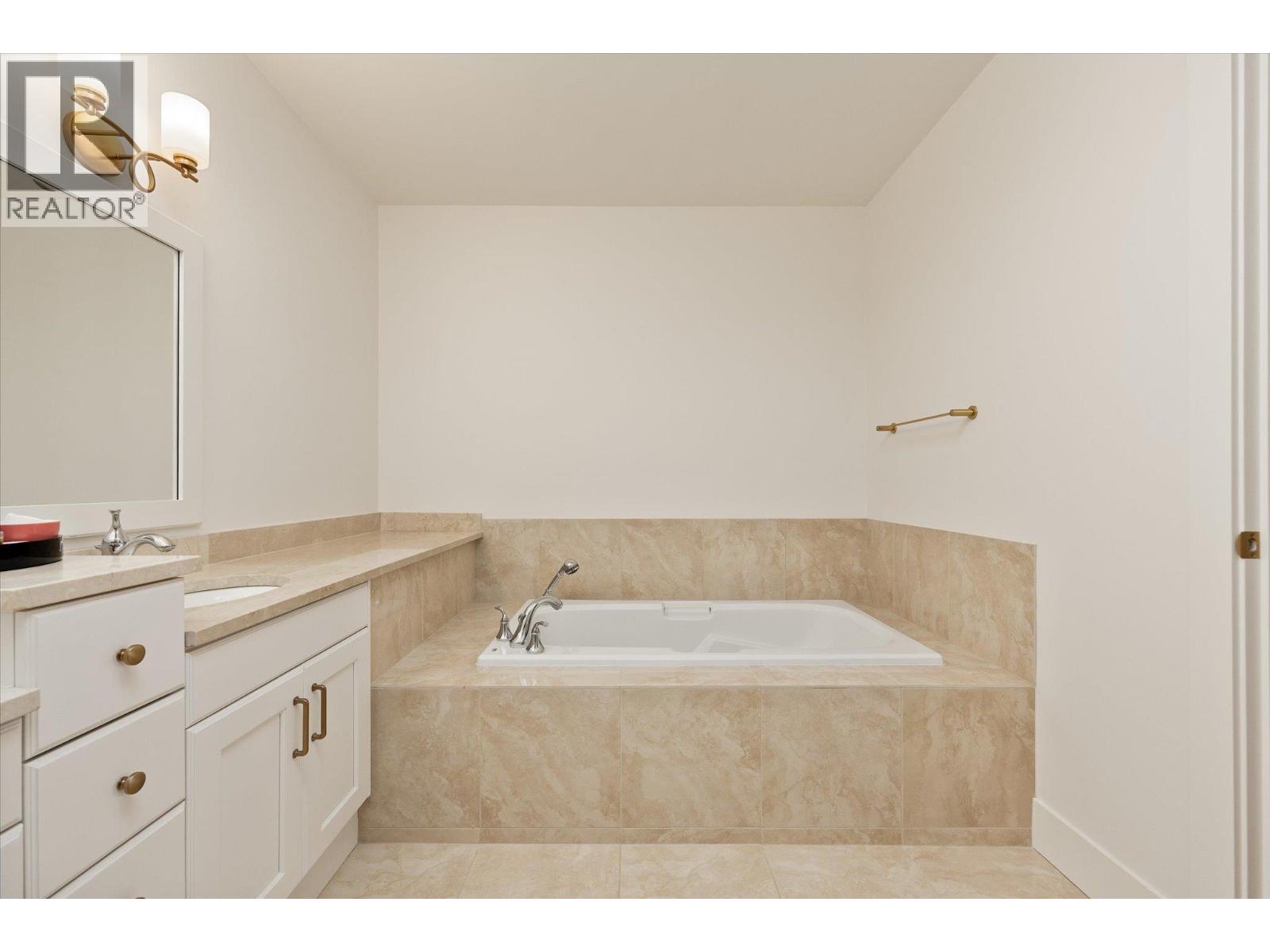 1395 Ellis Street Unit# 1004, Kelowna, British Columbia  V1Y 1Z9 - Photo 28 - 10385941