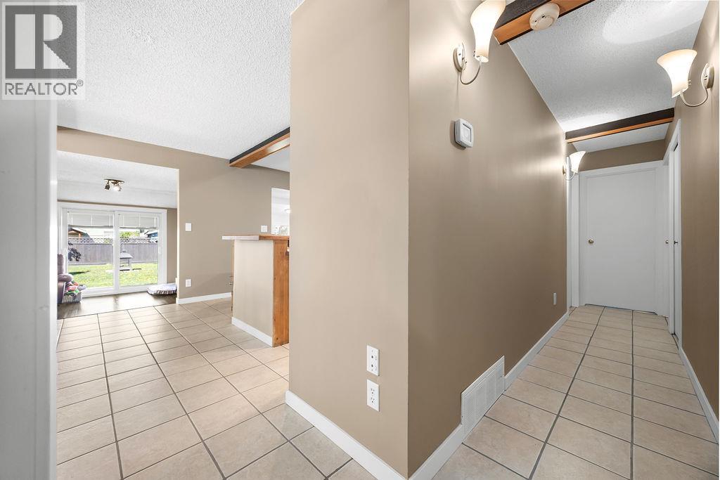 2340 Wilson Avenue, Armstrong, British Columbia  V4Y 0B1 - Photo 18 - 10386101