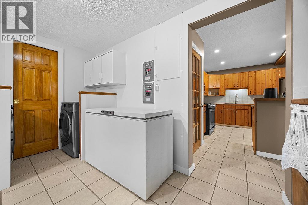 2340 Wilson Avenue, Armstrong, British Columbia  V4Y 0B1 - Photo 30 - 10386101