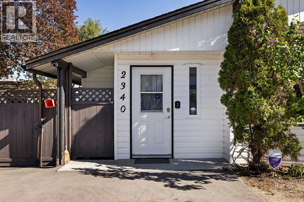 2340 Wilson Avenue, Armstrong, British Columbia  V4Y 0B1 - Photo 4 - 10386101