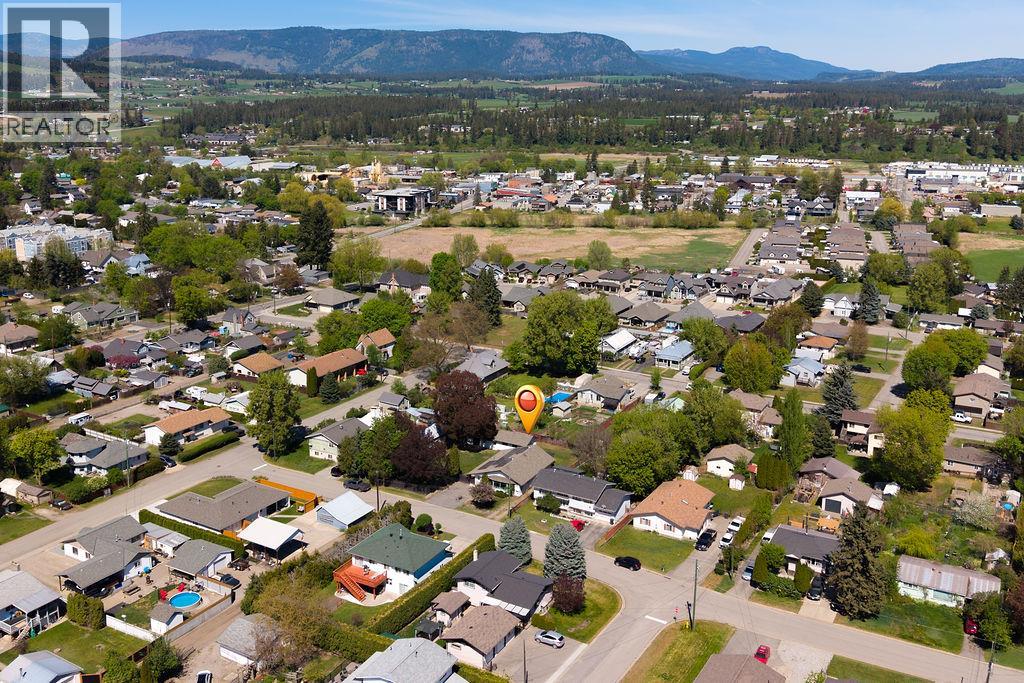 2340 Wilson Avenue, Armstrong, British Columbia  V4Y 0B1 - Photo 53 - 10386101