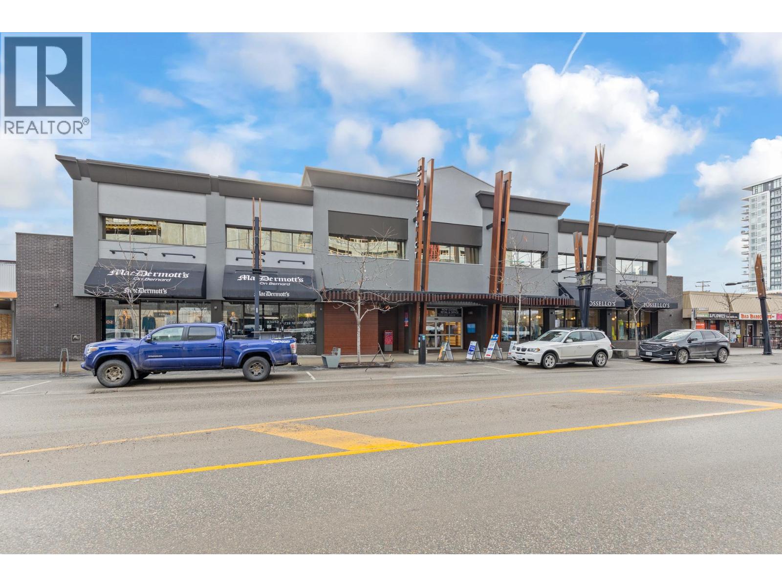 565 Bernard Avenue Unit# 13, Kelowna, British Columbia  V1Y 8R4 - Photo 2 - 10385244