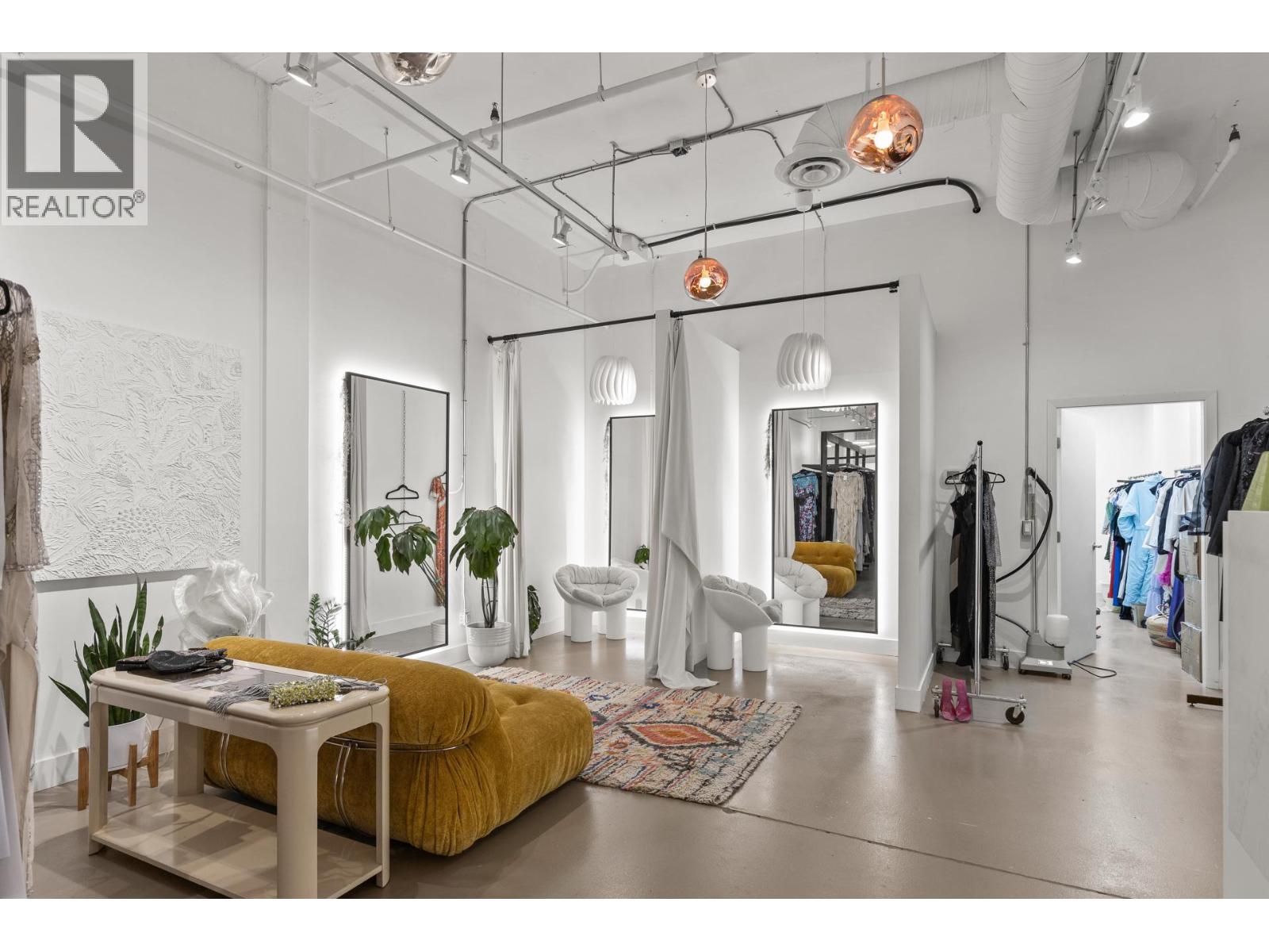 565 Bernard Avenue Unit# 13, Kelowna, British Columbia  V1Y 8R4 - Photo 6 - 10385244