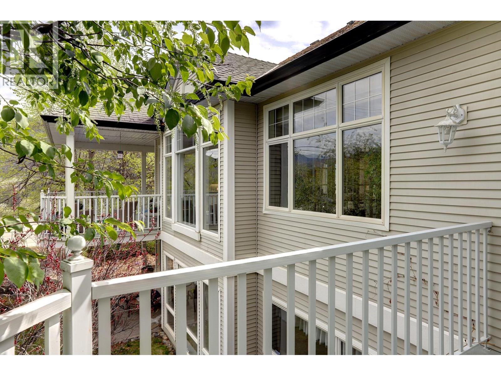 1101 Phoenix Drive, Vernon, British Columbia  V1B 3M4 - Photo 48 - 10385942