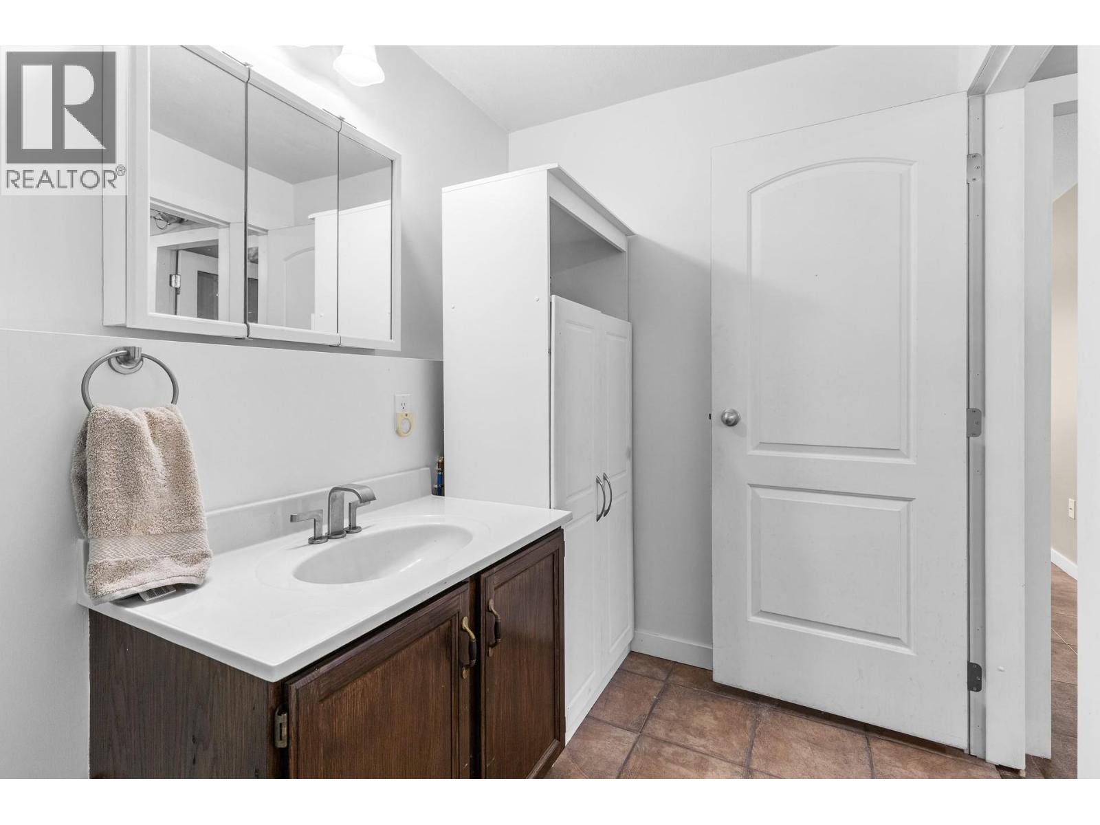 2351 Gallagher Road, Kelowna, British Columbia  V1P 1G9 - Photo 30 - 10385330