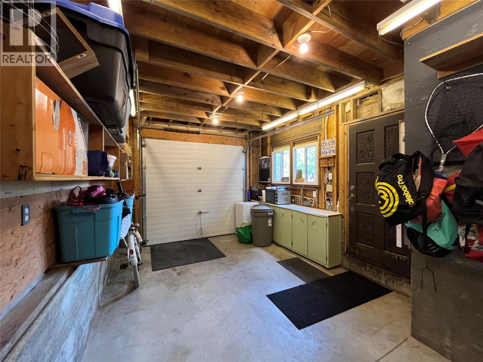 2070 Riverside Avenue, Trail, British Columbia  V1R 3Z4 - Photo 43 - 10386082