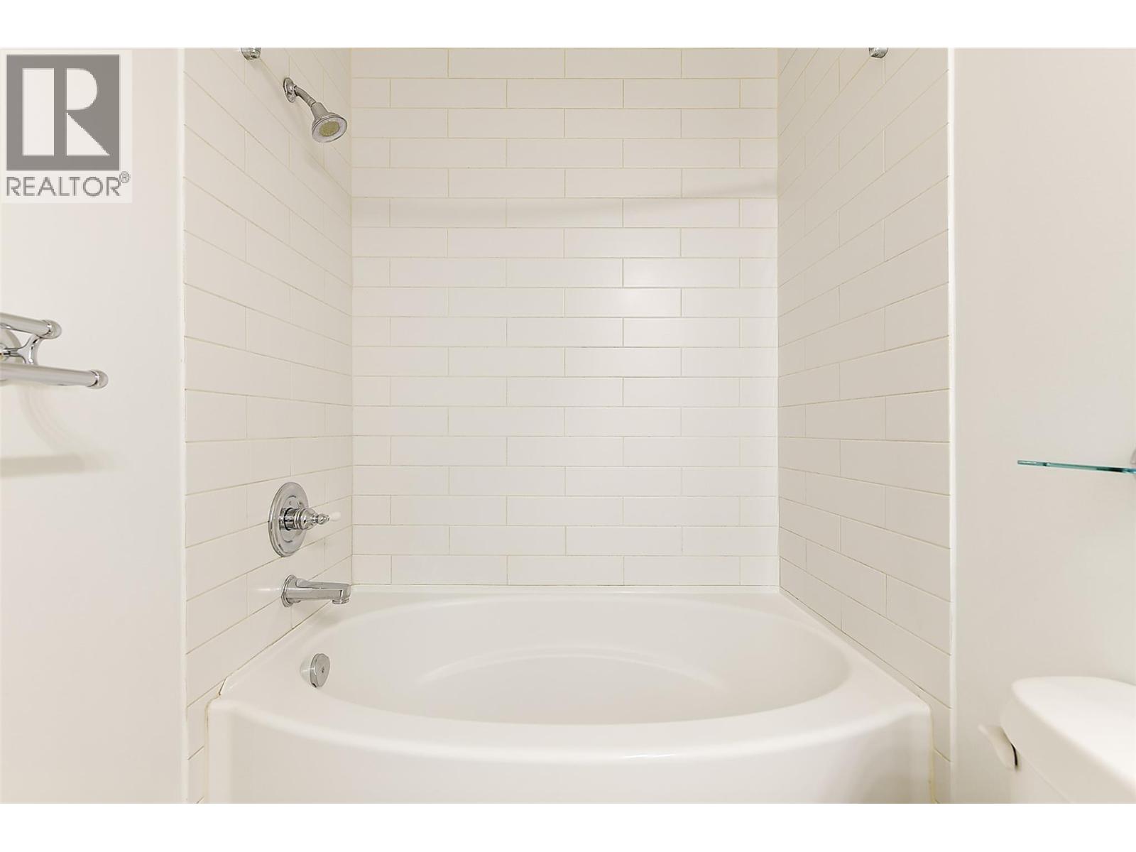 4042 Pritchard Drive Unit# 2104, West Kelowna, British Columbia  V4T 3E4 - Photo 18 - 10386070