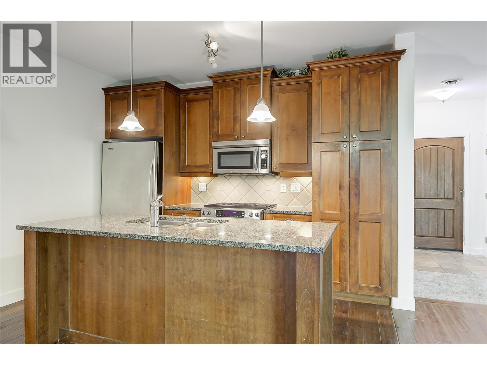 4042 Pritchard Drive Unit# 2104, West Kelowna, British Columbia  V4T 3E4 - Photo 4 - 10386070