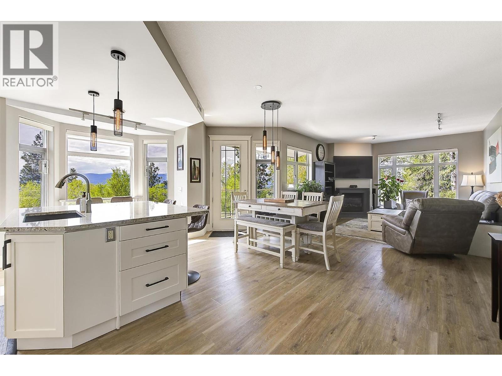 1027 James Hockey Place, Kelowna, British Columbia  V1X 7L2 - Photo 15 - 10385859