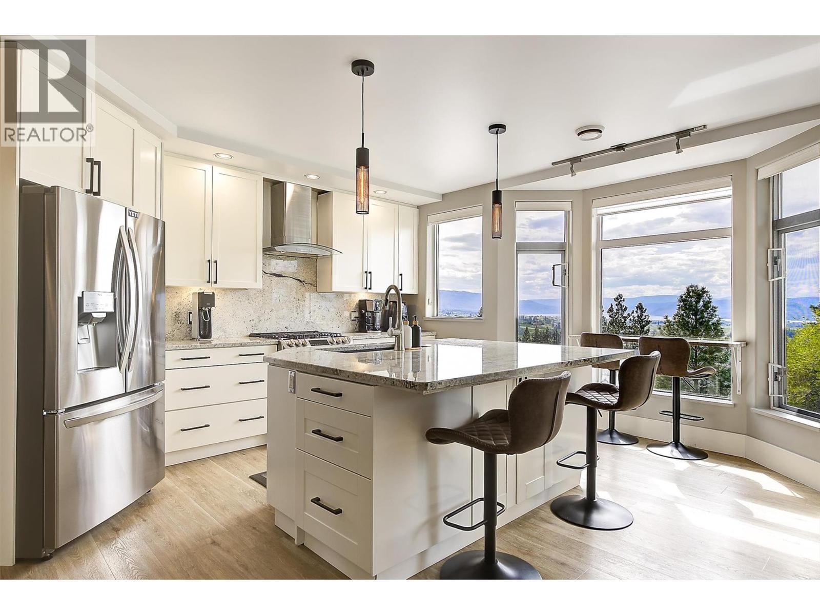 1027 James Hockey Place, Kelowna, British Columbia  V1X 7L2 - Photo 17 - 10385859