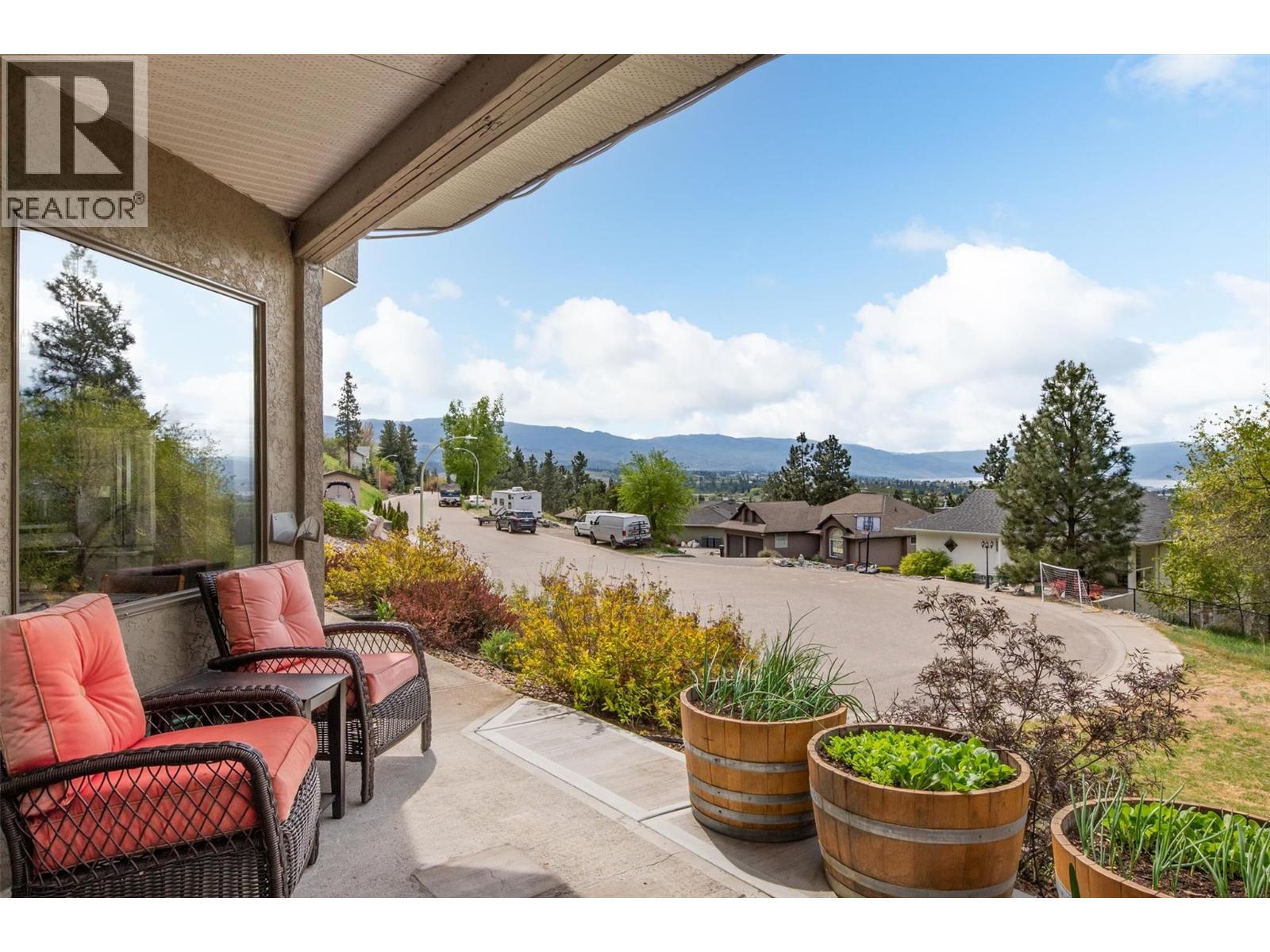 1027 James Hockey Place, Kelowna, British Columbia  V1X 7L2 - Photo 66 - 10385859
