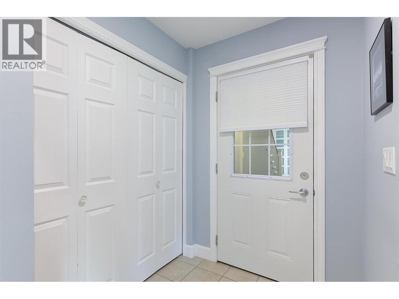 1027 James Hockey Place, Kelowna, British Columbia  V1X 7L2 - Photo 82 - 10385859