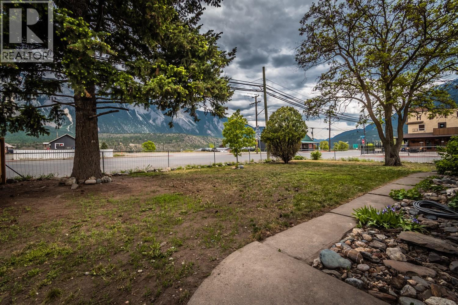 57 12th Avenue, Lillooet, British Columbia  V0K 1V0 - Photo 18 - 10386080