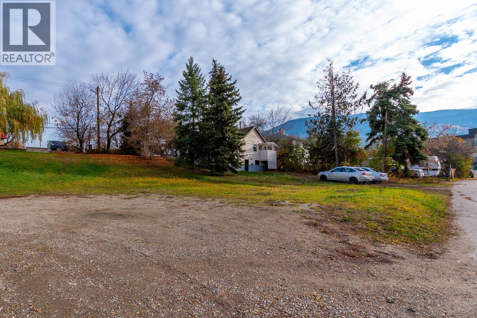 161 Shuswap Street Sw, Salmon Arm, British Columbia  V1E 4N2 - Photo 7 - 10386020