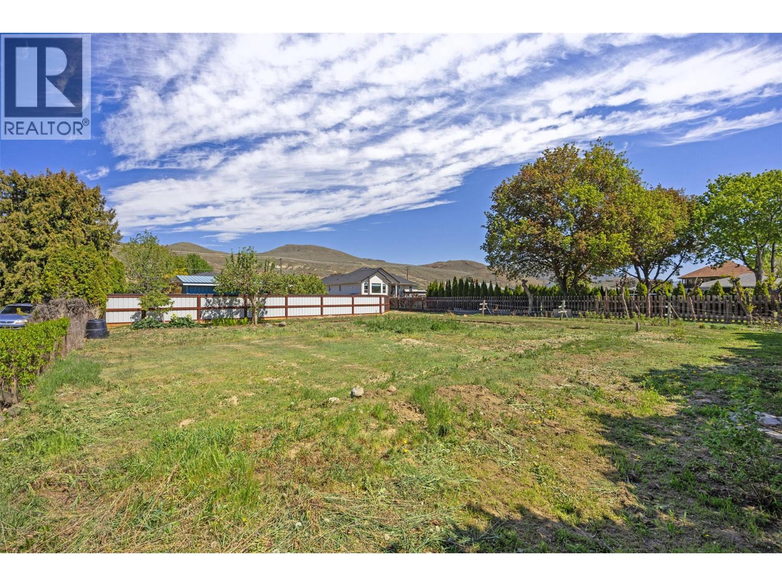 2029 Parkcrest Avenue, Kamloops, British Columbia  V2B 4X2 - Photo 14 - 10386216