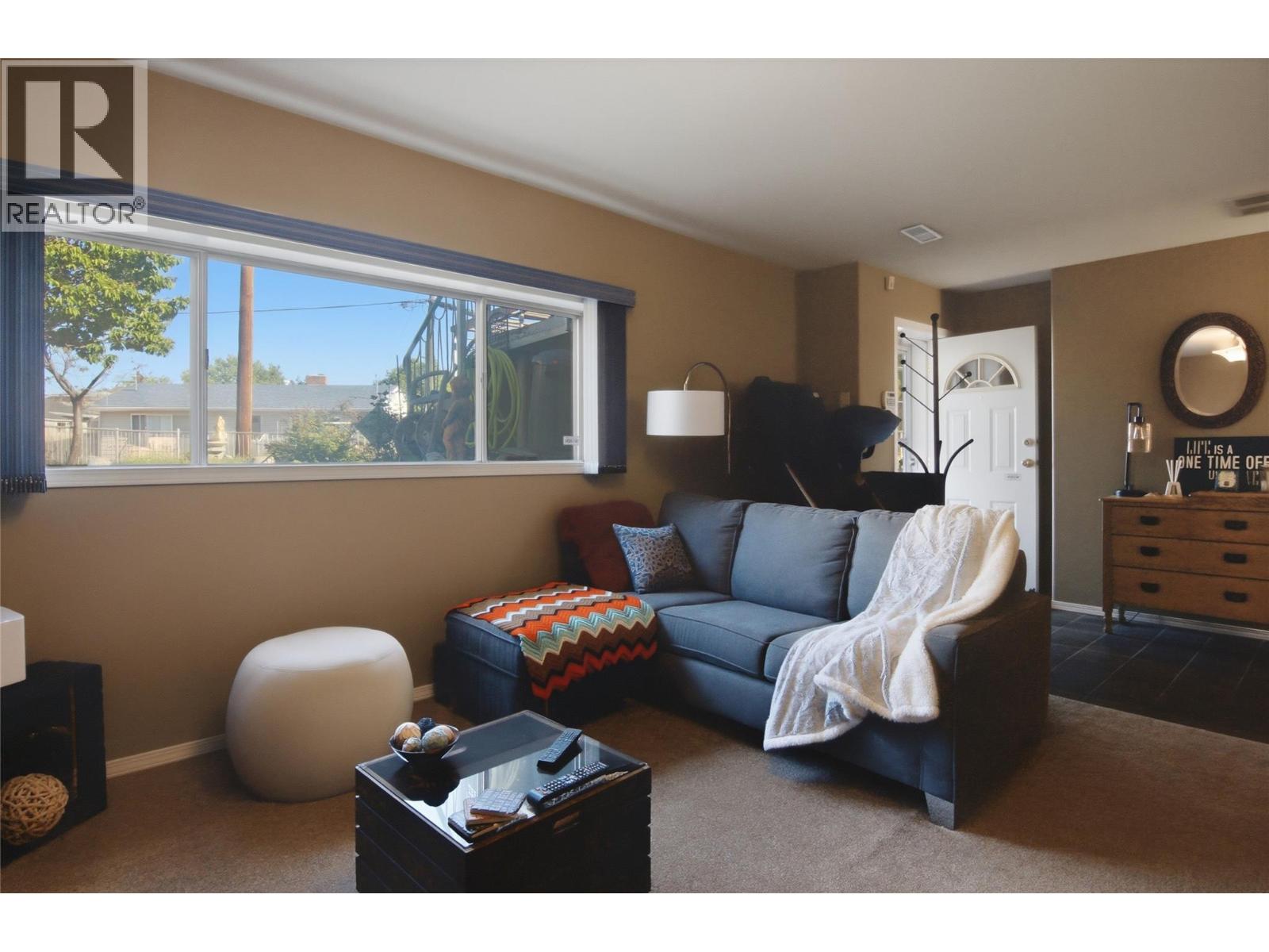 236 Spruce Avenue, Kamloops, British Columbia  V2B 1J1 - Photo 8 - 10386206