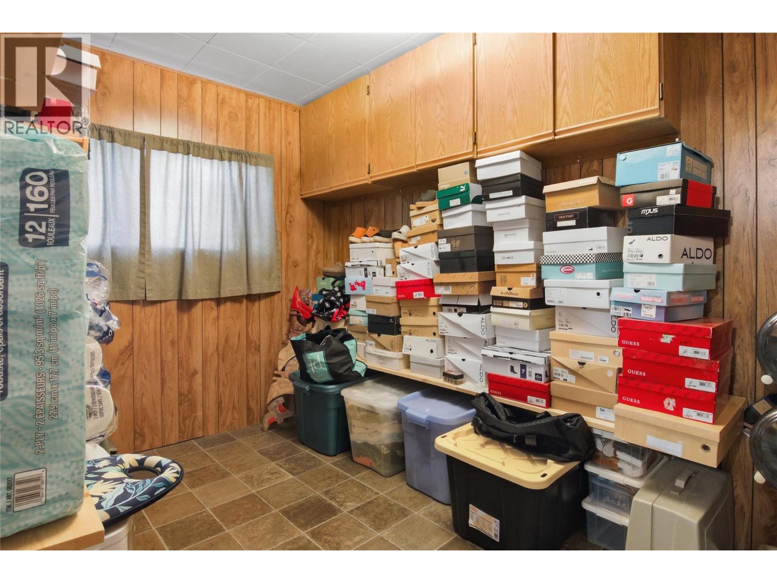 236 Spruce Avenue, Kamloops, British Columbia  V2B 1J1 - Photo 9 - 10386206