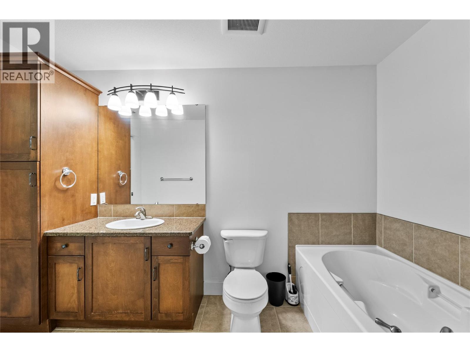795 Mcgill Road Unit# 204, Kamloops, British Columbia  V2C 0B9 - Photo 15 - 10386096