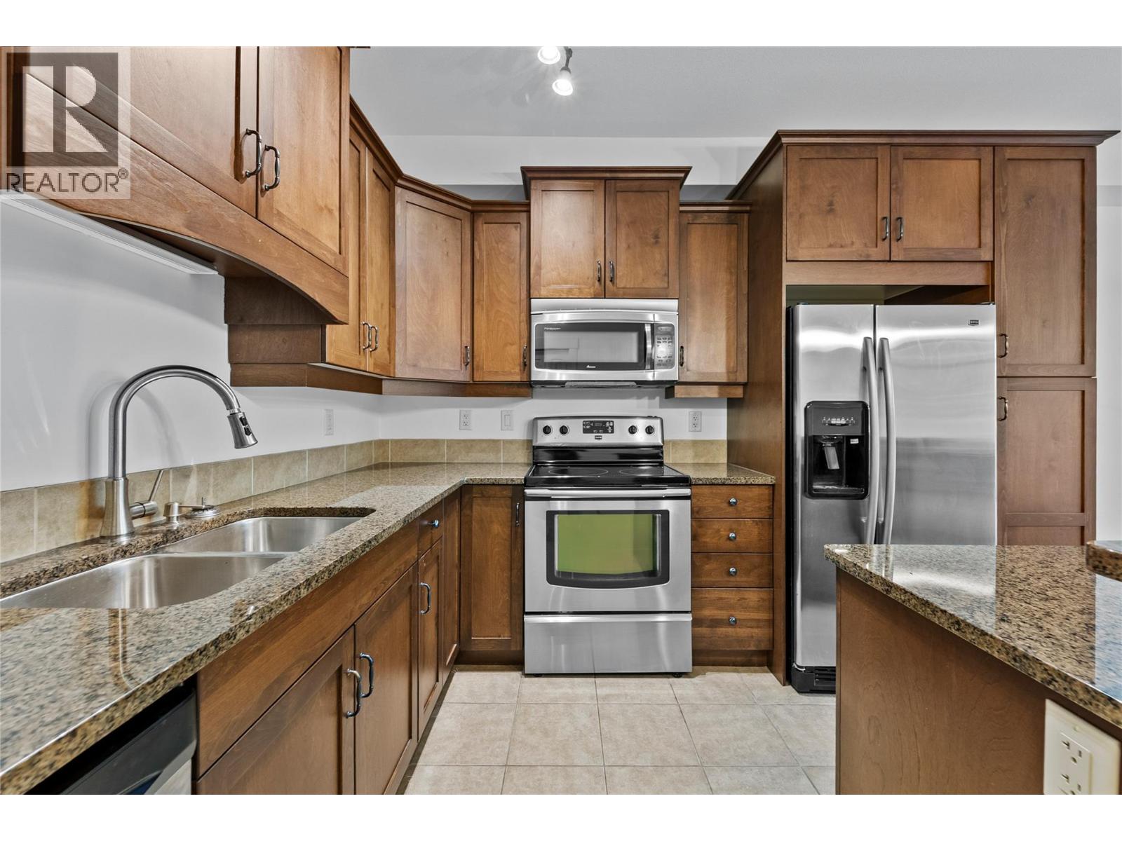 795 Mcgill Road Unit# 204, Kamloops, British Columbia  V2C 0B9 - Photo 4 - 10386096