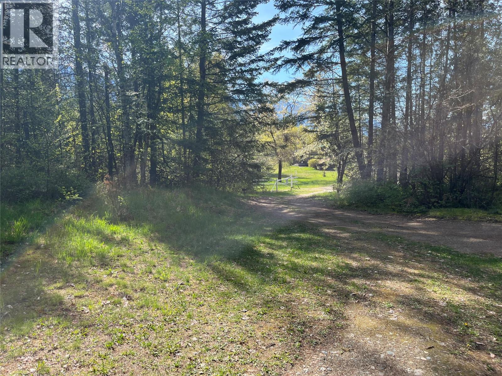 5864 Morgan Drive, Kaslo, British Columbia  V0G 1M0 - Photo 42 - 10385415