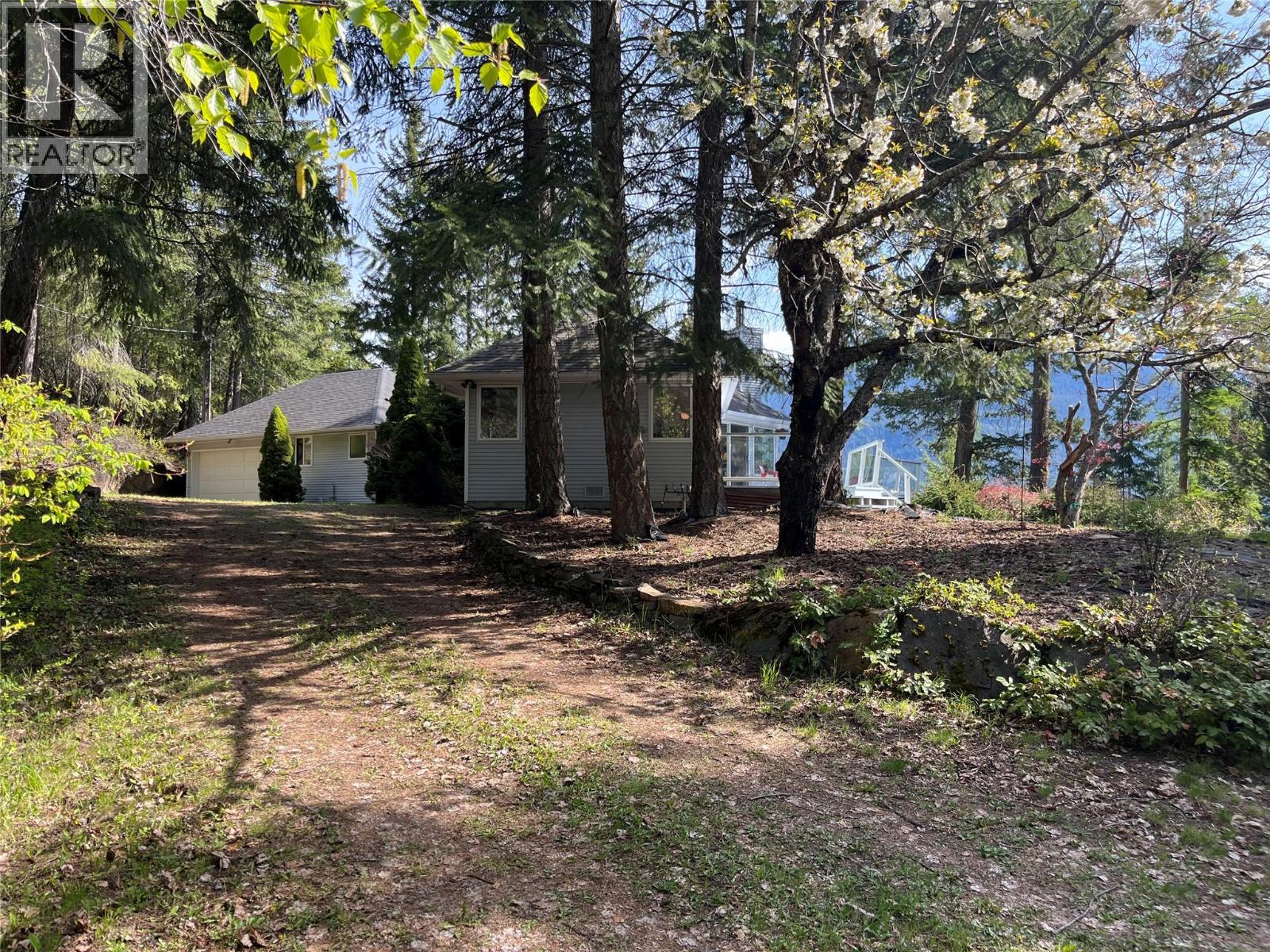 5864 Morgan Drive, Kaslo, British Columbia  V0G 1M0 - Photo 44 - 10385415