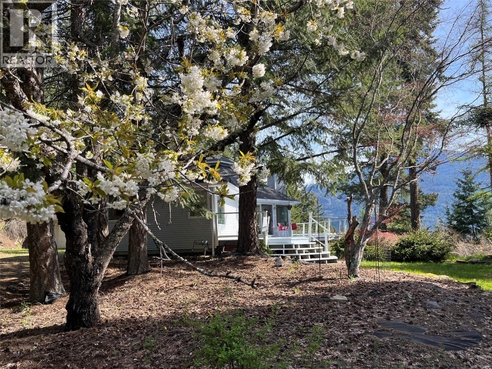 5864 Morgan Drive, Kaslo, British Columbia  V0G 1M0 - Photo 45 - 10385415