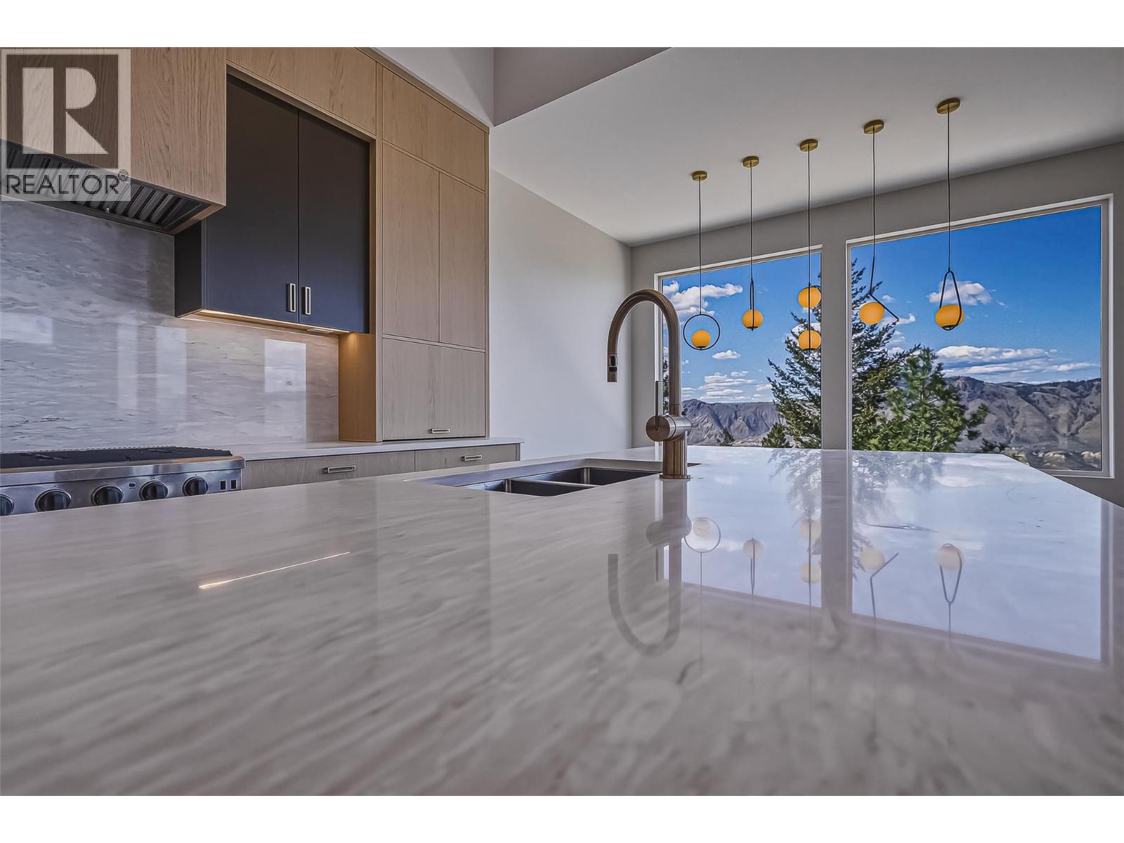 2281 Coldwater Drive, Kamloops, British Columbia  V2E 0E6 - Photo 16 - 10382203