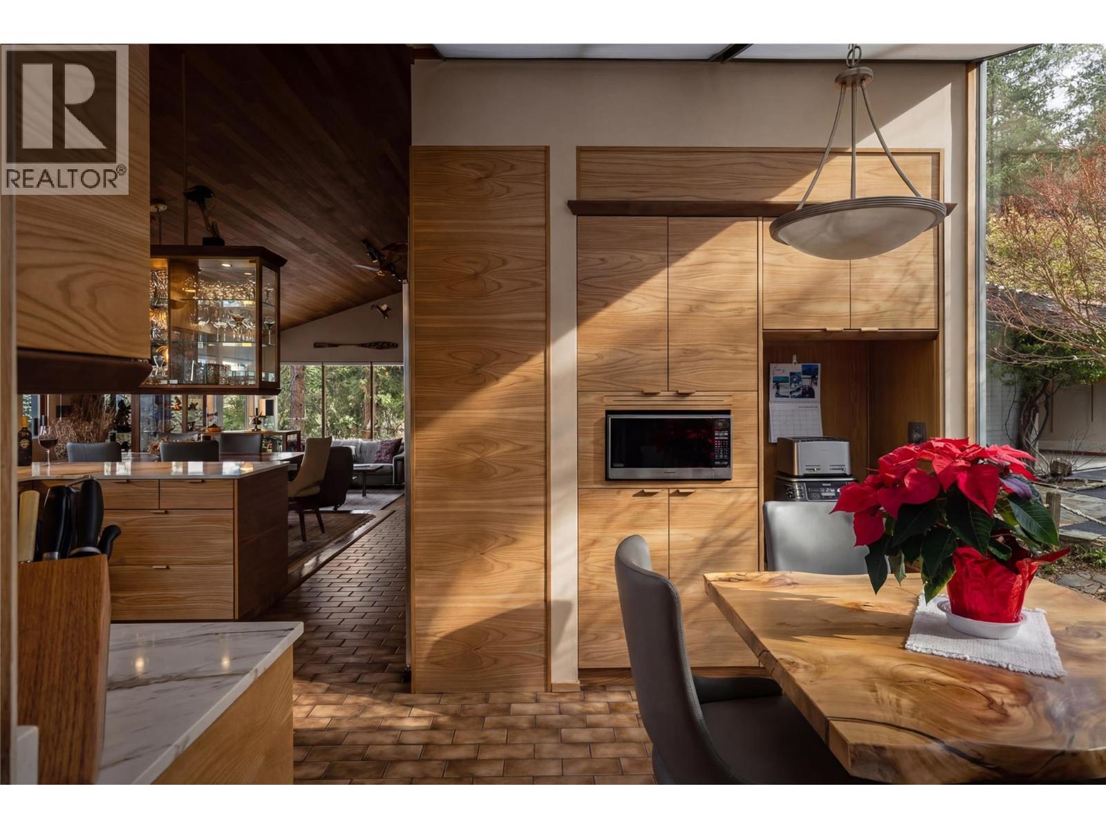 2765 Arthur Road, Kelowna, British Columbia  V1V 7P9 - Photo 14 - 10386104