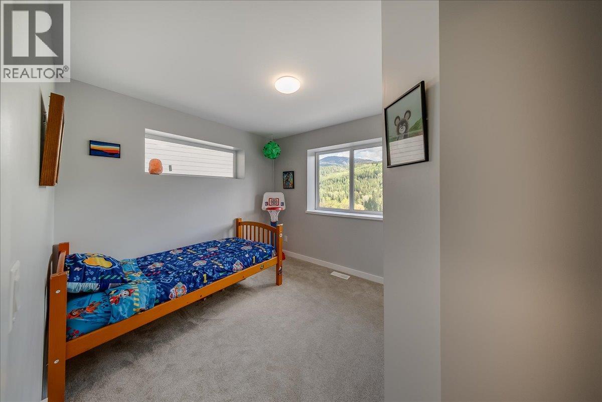 934 Redstone Drive, Rossland, British Columbia  V0G 1Y0 - Photo 32 - 10386241
