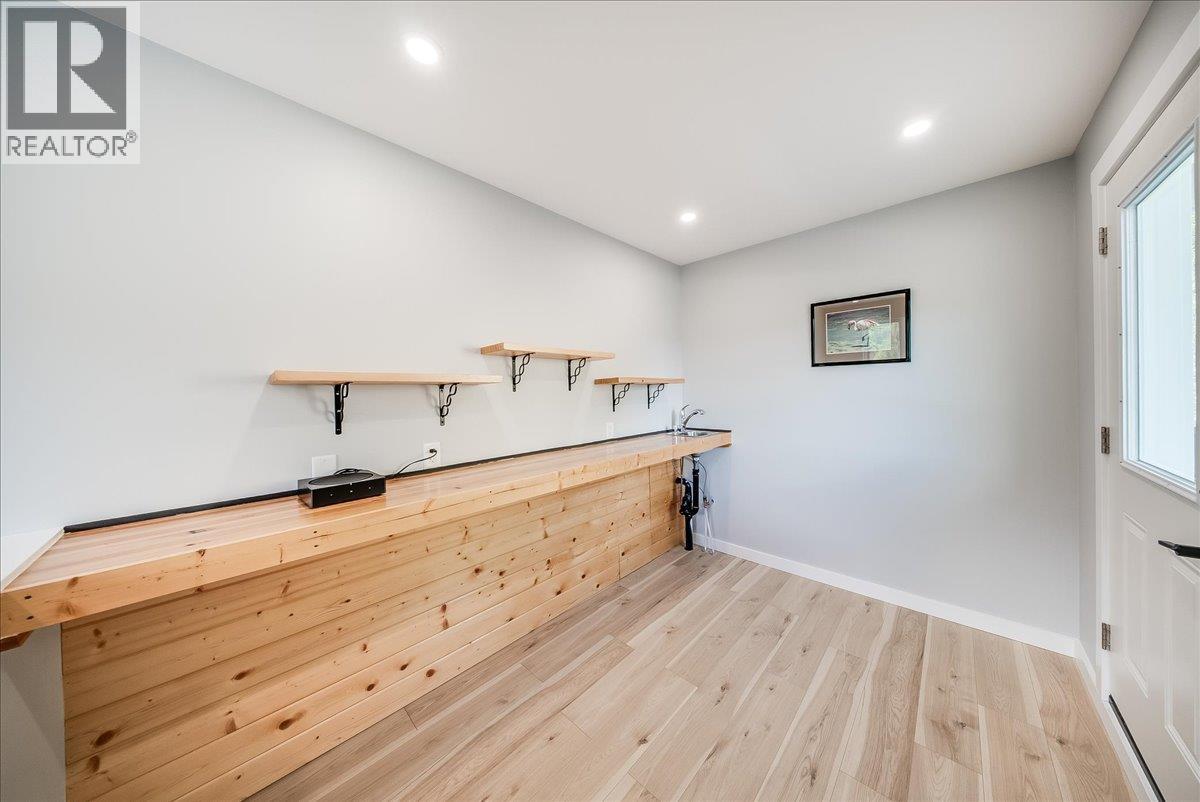934 Redstone Drive, Rossland, British Columbia  V0G 1Y0 - Photo 36 - 10386241