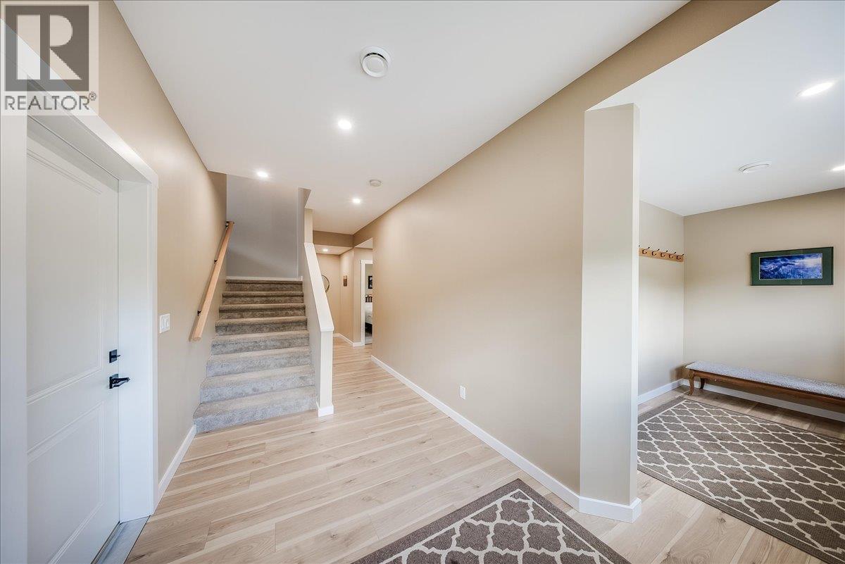 934 Redstone Drive, Rossland, British Columbia  V0G 1Y0 - Photo 42 - 10386241